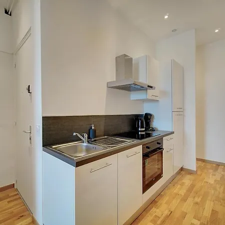 Apartment Le Art - 500m Des Plages - Clim - Verriere Cote D'azur